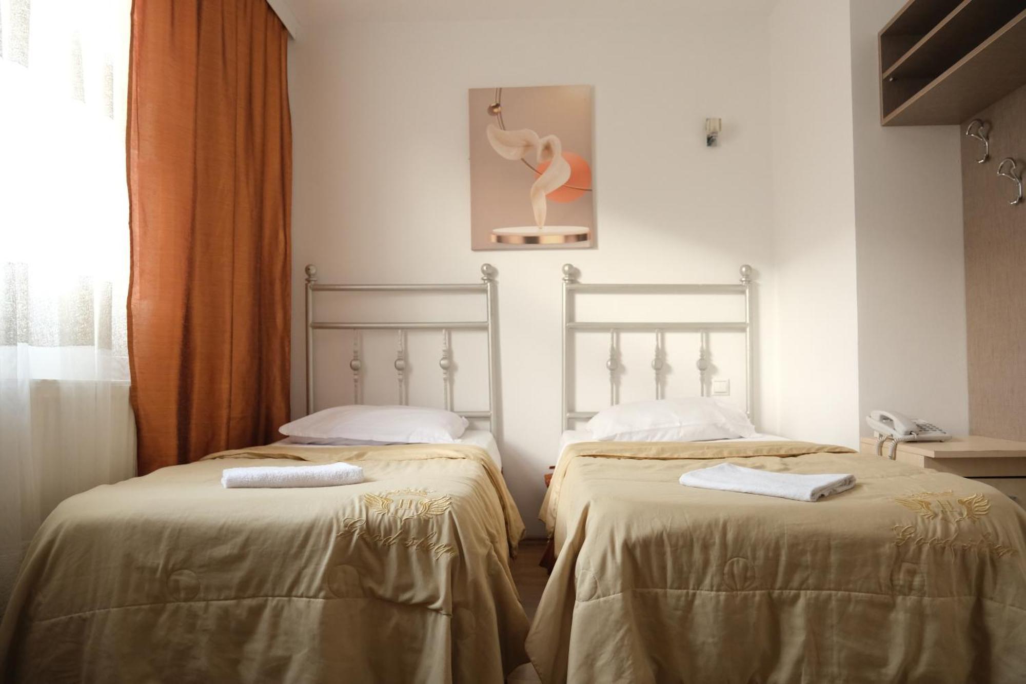 Hotel Sara & Spa Prishtinë Luaran gambar