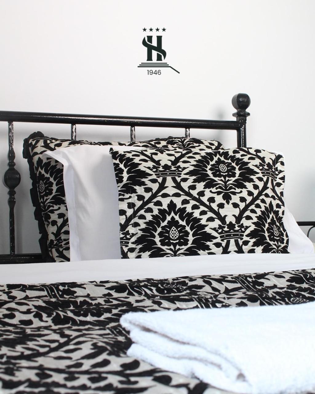 Hotel Sara & Spa Prishtinë Luaran gambar
